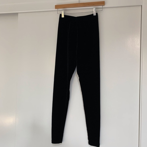 NEW HUE STUDIO LEGGINGS, Black‎ Velvet & High Waist
